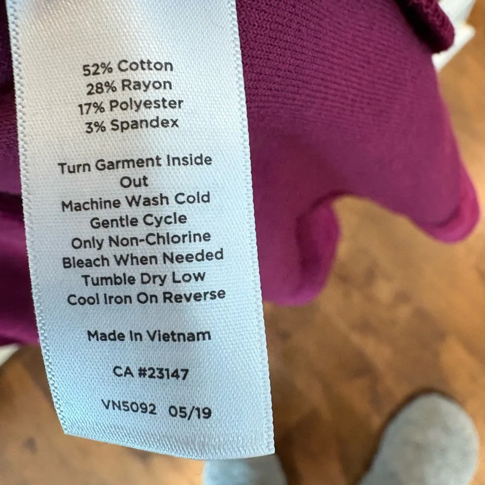 Talbots Rich Burgandy V-Neck Sweater Size PL - Picture 3 of 9